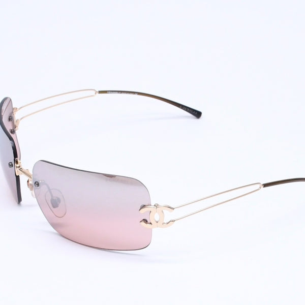 極美品 CHANEL シャネル リムレス サングラス アイウェア 4068 c.125/6U サイズ62□16 120 ココマーク ブラウン ゴールド 中古 4a005432