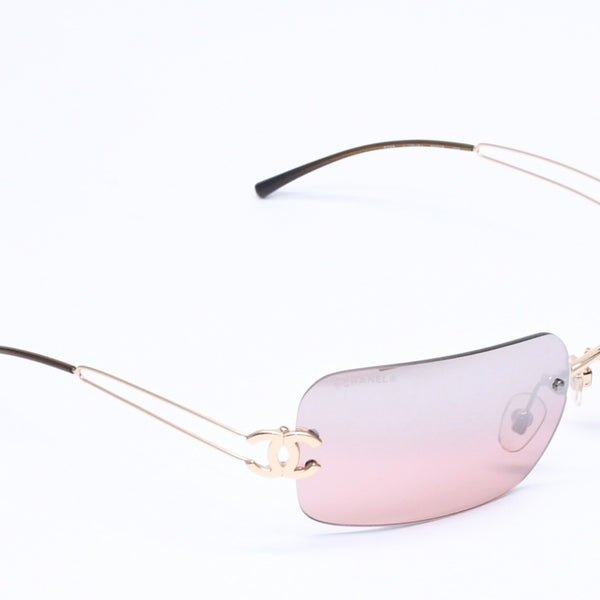 極美品 CHANEL シャネル リムレス サングラス アイウェア 4068 c.125/6U サイズ62□16 120 ココマーク ブラウン ゴールド 中古 4a005432