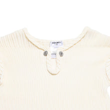 Load image into Gallery viewer, 極美品 CHANEL シャネル CCチェーン ボタン ホワイト アイボリー ワンピース ドレス シルバー金具 サイズ34 中古 4a005407