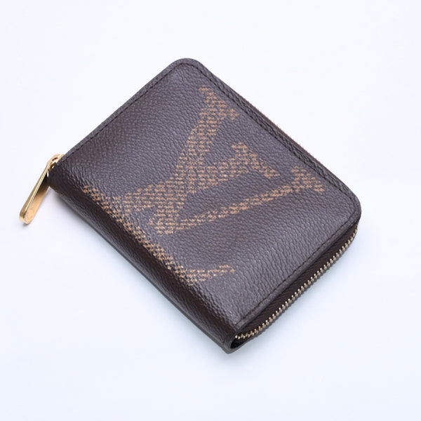 Very Good Condition LOUIS VUITTON M69354 Zippy Coin Purse Monogram Giant Coin Case Coin Purse Brown Used 4a005325