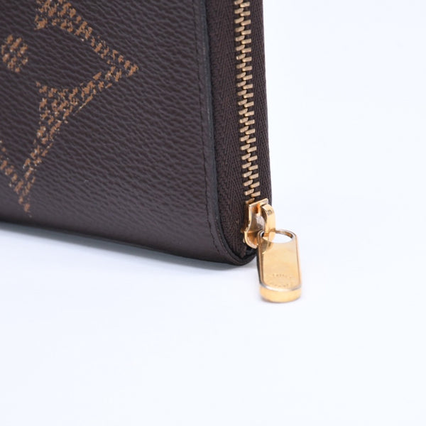 Very Good Condition LOUIS VUITTON M69354 Zippy Coin Purse Monogram Giant Coin Case Coin Purse Brown Used 4a005325