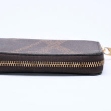 Load image into Gallery viewer, 極美品 LOUIS VUITTON ルイヴィトン M69354 ジッピーコインパース モノグラム・ジャイアント コインケース 小銭入れ ブラウン 中古 4a005325