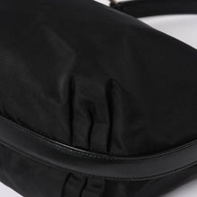 Load image into Gallery viewer, PRADA プラダ ホーボー ワンショルダーバッグ BR3279 トライアングルロゴ ナイロン ブラック シルバー金具 美品 中古 4a005418