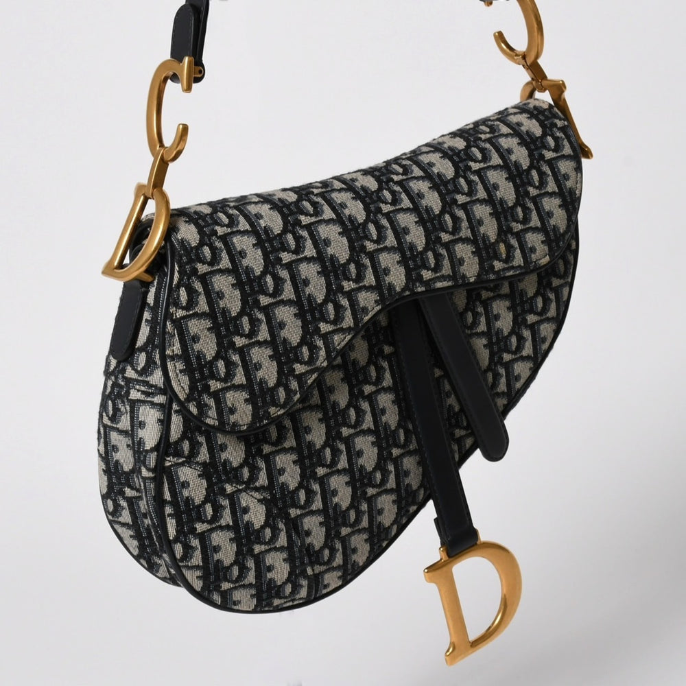 Very Good Condition Christian Dior Saddle Bag One Shoulder Bag M0455CTZQ_M928 Oblique Pattern Navy Used 4a005438