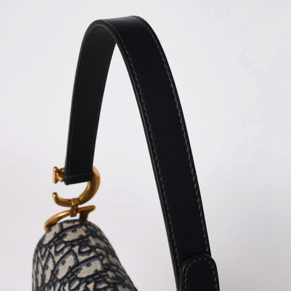 極美品 Christian Dior クリスチャンディオール サドルバッグ ワンショルダーバッグ M0455CTZQ_M928 オブリーク柄 ネイビー 中古 4a005438