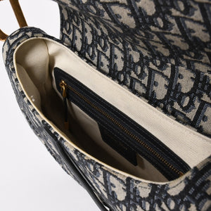 極美品 Christian Dior クリスチャンディオール サドルバッグ ワンショルダーバッグ M0455CTZQ_M928 オブリーク柄 ネイビー 中古 4a005438