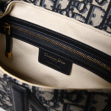 Load image into Gallery viewer, 極美品 Christian Dior クリスチャンディオール サドルバッグ ワンショルダーバッグ M0455CTZQ_M928 オブリーク柄 ネイビー 中古 4a005438