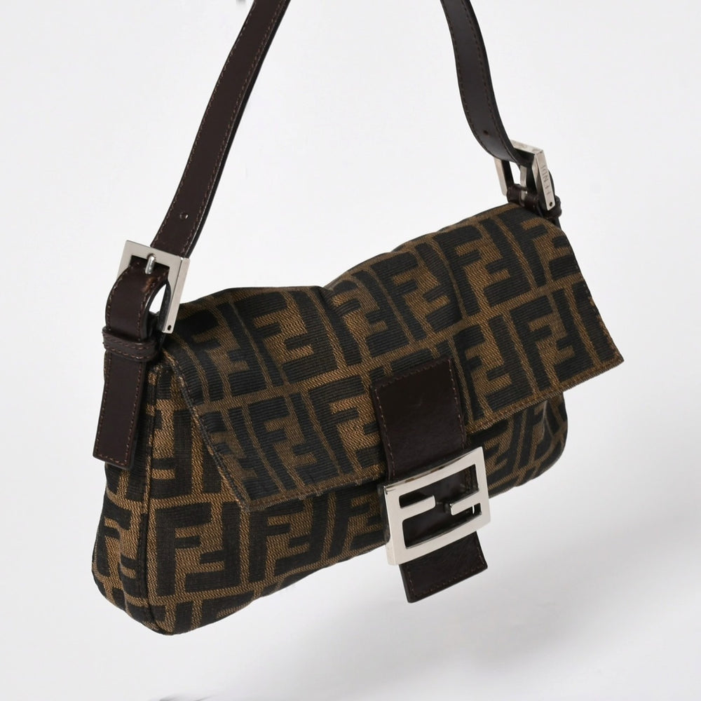 FENDI フェンディ マンマバケット ワンショルダーバッグ 26424 キャンバス レザー ブラウン ズッカ柄 シルバー金具 美品 中古 4a005356