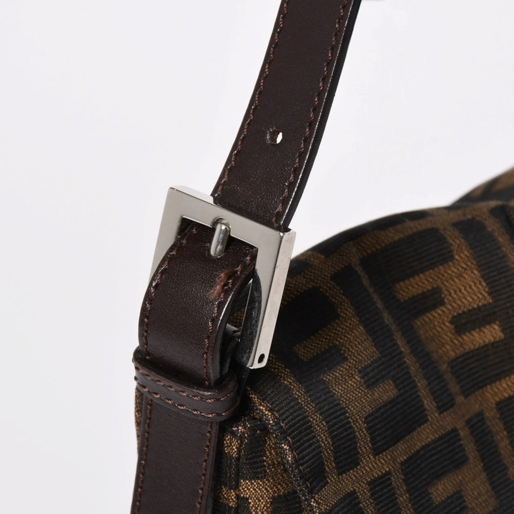 FENDI フェンディ マンマバケット ワンショルダーバッグ 26424 キャンバス レザー ブラウン ズッカ柄 シルバー金具 美品 中古 4a005356