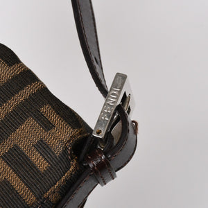 FENDI フェンディ マンマバケット ワンショルダーバッグ 26424 キャンバス レザー ブラウン ズッカ柄 シルバー金具 美品 中古 4a005356
