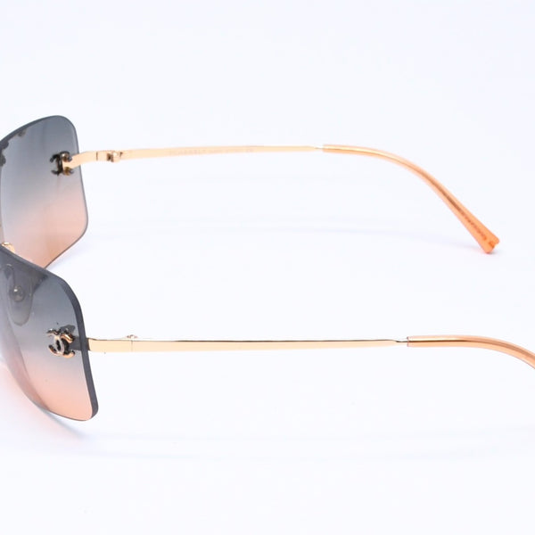 Mint condition CHANEL rimless sunglasses 4017, size 62◻17 120 Gradient Orange Blue Gold Frame Used 4a005428