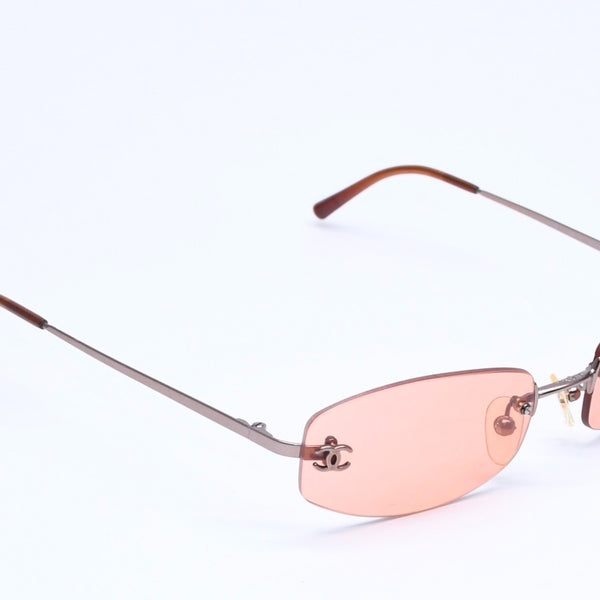 CHANEL シャネル サングラス アイウェア オレンジレンズ ココマーク 4002 サイズ54◻︎19 130 シルバー金具 美品 中古 4a005427