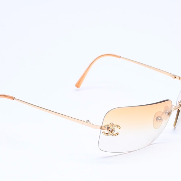 CHANEL シャネル リムレス サングラス アイウェア 4017-D c.125/56 サイズ62□17 120 ココマーク ラインストーン 美品 中古 4a005425