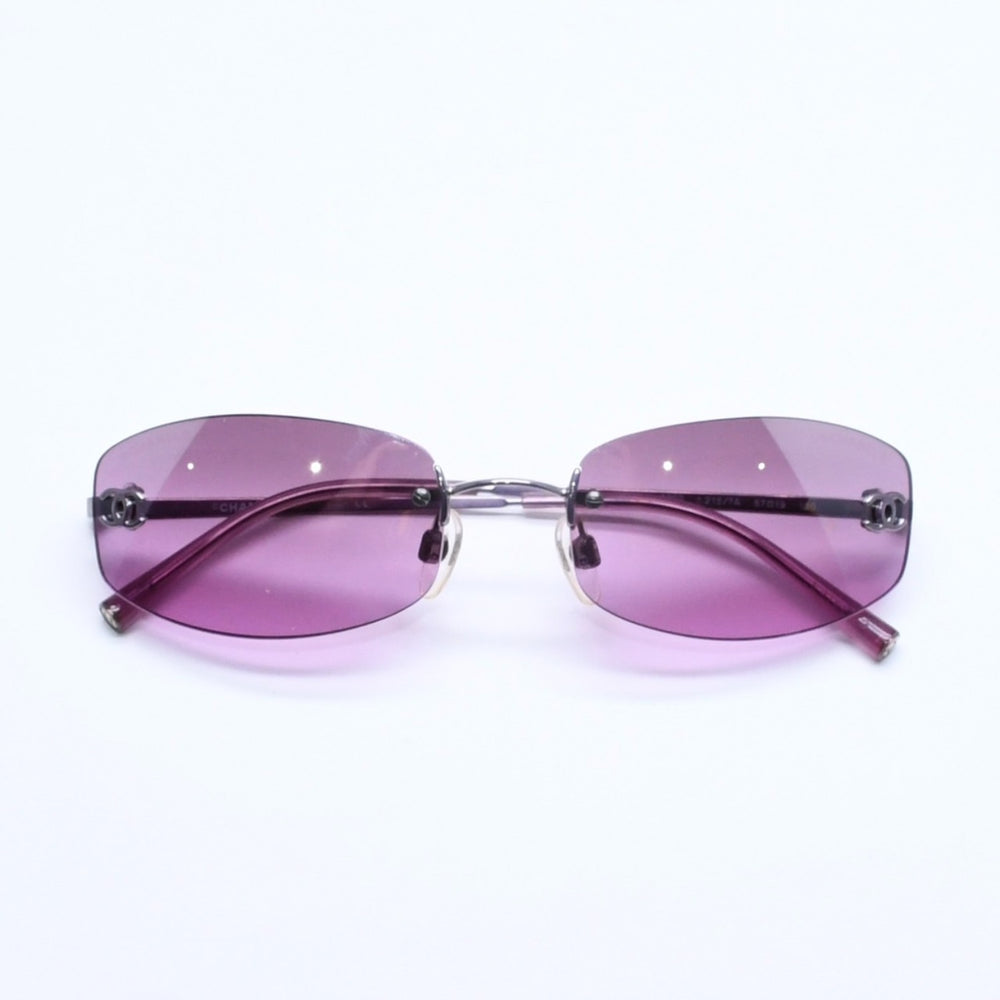 新品未使用 CHANEL シャネル リムレス サングラス アイウェア 4002 c.215/7A サイズ57□19 130 ココマーク パープル 中古 4a005421