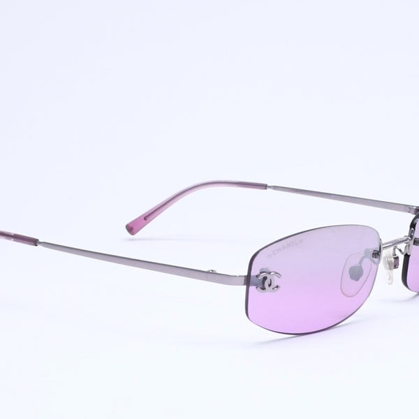 新品未使用 CHANEL シャネル リムレス サングラス アイウェア 4002 c.215/7A サイズ57□19 130 ココマーク パープル 中古 4a005421