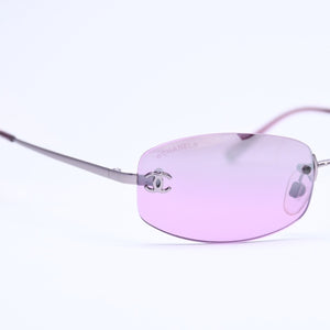 新品未使用 CHANEL シャネル リムレス サングラス アイウェア 4002 c.215/7A サイズ57□19 130 ココマーク パープル 中古 4a005421