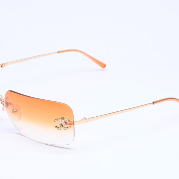 新品同様 CHANEL シャネル リムレス サングラス アイウェア 4017-D c.125/56 サイズ62□17 120 ココマーク ラインストーン 中古 4a005429