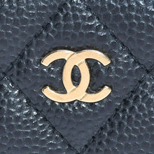 画像をギャラリービューアに読み込む, 極美品 CHANEL シャネル クラシック カードケース AP0213 キャビアスキン マトラッセ ブラック ココマーク ランダム品番 ゴールド金具 中古 4a005441