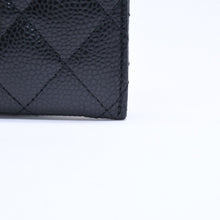 画像をギャラリービューアに読み込む, 極美品 CHANEL シャネル クラシック カードケース AP0213 キャビアスキン マトラッセ ブラック ココマーク ランダム品番 ゴールド金具 中古 4a005441