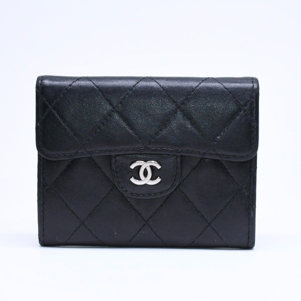 CHANEL シャネル マトラッセ コインカードケース 13番台 コインケース ココマーク ラムスキン シルバー金具 美品 中古 4a005452