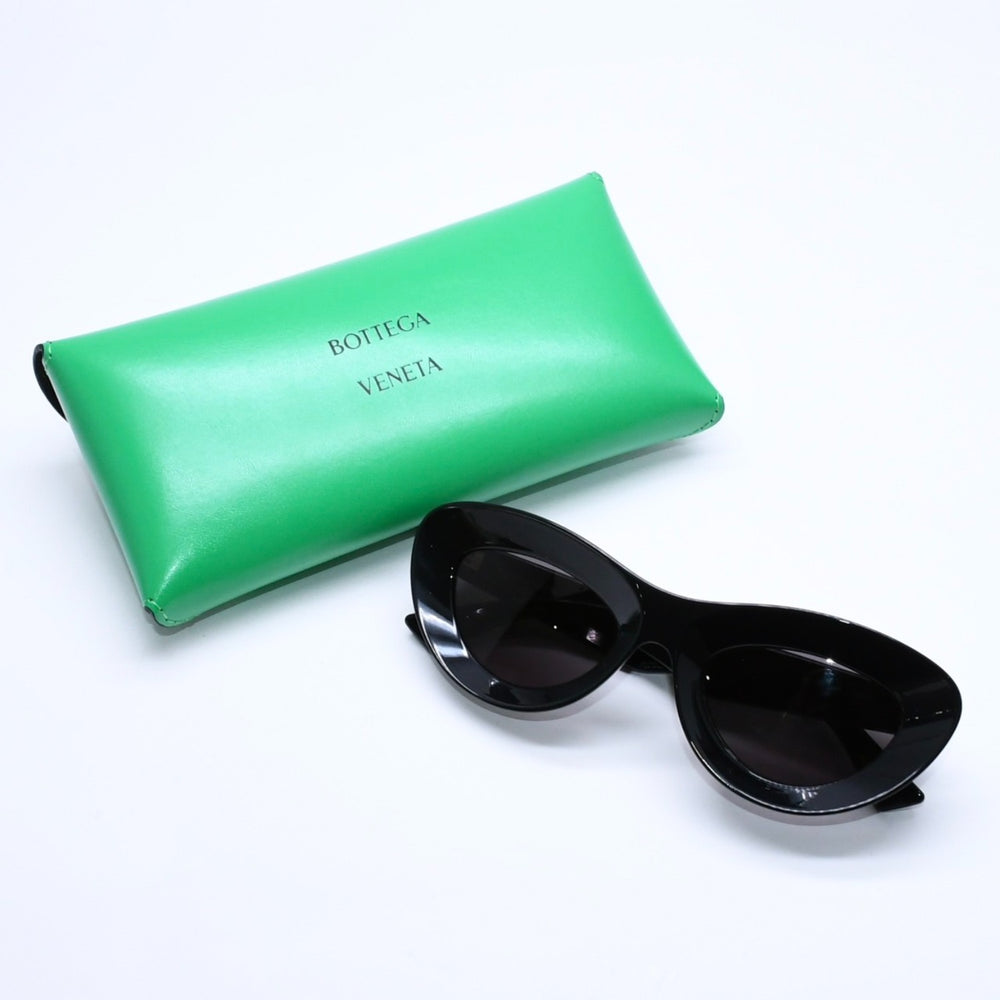 極美品 BOTTEGA VENETA ボッテガヴェネタ サングラス BV1325S アセテート ブラック サイズ51□22 140 ゴールド金具 中古 4a005442