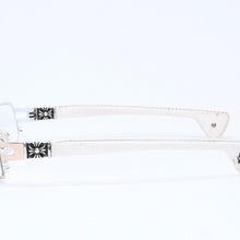 画像をギャラリービューアに読み込む, CHROME HEARTS クロムハーツ M.DIVERⅡ 伊達メガネ アイウェア サイズ54□18-130 CHプラス装飾 レザー シルバー925 ホワイト 美品 中古 4a005733