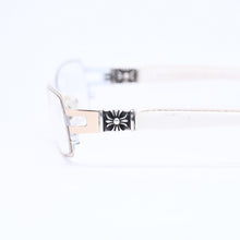 画像をギャラリービューアに読み込む, CHROME HEARTS クロムハーツ M.DIVERⅡ 伊達メガネ アイウェア サイズ54□18-130 CHプラス装飾 レザー シルバー925 ホワイト 美品 中古 4a005733