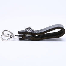 画像をギャラリービューアに読み込む, CHROME HEARTS クロムハーツ W BELT LOOP CROSS BUTTON Wベルトループ クロスボタン キーリング レザー 美品 中古 4a005769