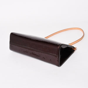 極美品 LOUIS VUITTON ルイヴィトン ロクスバリー ドライブ ショルダーバッグ M91995 アマラント モノグラムヴェルニ SR2047 エナメル ゴールド金具 中古 4a005808