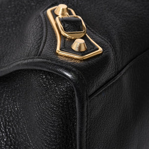 極美品 BALENCIAGA バレンシアガ クラシック メタリック エッジ シティ 2WAY ショルダーバッグ 390154 ブラック ゴールド金具 中古 4a005479