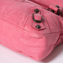 将图片加载到图库查看器，極美品 BALENCIAGA バレンシアガ ザ・ファースト 2WAY ハンドバッグ ショルダーバッグ レザー 103208 ピンク ブロンズ金具 中古 4a005481