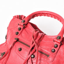 Load image into Gallery viewer, BALENCIAGA バレンシアガ クラシックミニシティ 2WAY ハンドバッグ ショルダーバッグ レザー レッド ピンク 300295 美品 中古 4a005478