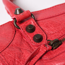 Load image into Gallery viewer, BALENCIAGA バレンシアガ クラシックミニシティ 2WAY ハンドバッグ ショルダーバッグ レザー レッド ピンク 300295 美品 中古 4a005478