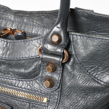 画像をギャラリービューアに読み込む, BALENCIAGA バレンシアガ ザ・ヴェロ ショルダー ハンドバッグ 2way 282010 レザー シャンパンゴールド金具 グレー 美品 中古 4a005484