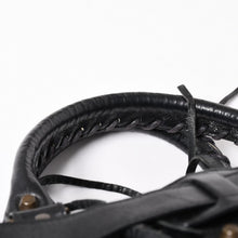 Load image into Gallery viewer, BALENCIAGA バレンシアガ 115748 ザ・シティ 黒 ブラック レザー ブロンズ金具 2WAY ハンドバッグ ショルダーバッグ 美品 中古 4a005416