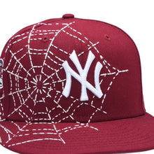 画像をギャラリービューアに読み込む, 新品同様品 NEW ERA ニューエラ キャップ NY Yankees ニューヨークヤンキース ワインレッド カスタムモデル Spiderweb 59FIFTY サイズ7 3/8 58.7cm 中古 4a005533
