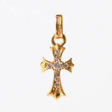 Load image into Gallery viewer, 極美品 CHROME HEARTS クロムハーツ ベイビーファット 22K クロスチャーム 3.1g フルパヴェ ペンダントトップ ゴールド 中古 4a005573