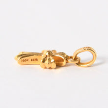 Load image into Gallery viewer, 極美品 CHROME HEARTS クロムハーツ ベイビーファット 22K クロスチャーム 3.1g フルパヴェ ペンダントトップ ゴールド 中古 4a005573