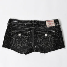 Load image into Gallery viewer, 新品未使用 TRUE RELIGION トゥルーレリジョン JOEY Low Rise Cut-Off Short ショーツ コットン ラインストーン ブラック サイズ29 中古 4a005498