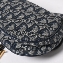 Load image into Gallery viewer, 極美品 Christian Dior クリスチャンディオール ミニ サドルバッグ トロッター キャンバス レザー ネイビー 中古 4a005465