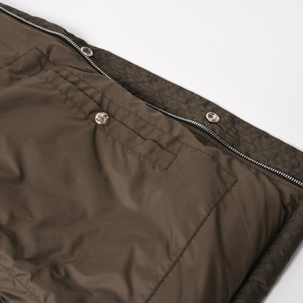 新品未使用 CHROME HEARTS クロムハーツ CH PLUS STIFF DOWN VEST CHプラス スティッフ ダウンベスト サイズM カーキ 総柄 中古 4a005510