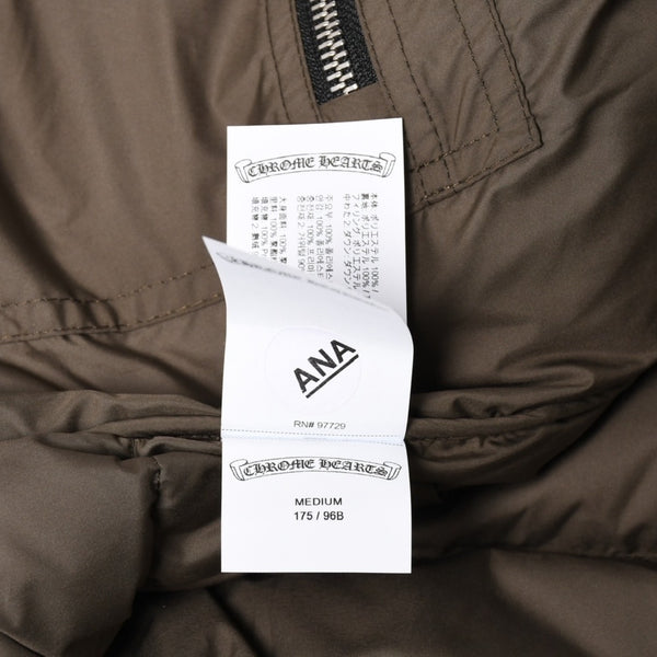 新品未使用 CHROME HEARTS クロムハーツ CH PLUS STIFF DOWN VEST CHプラス スティッフ ダウンベスト サイズM カーキ 総柄 中古 4a005510