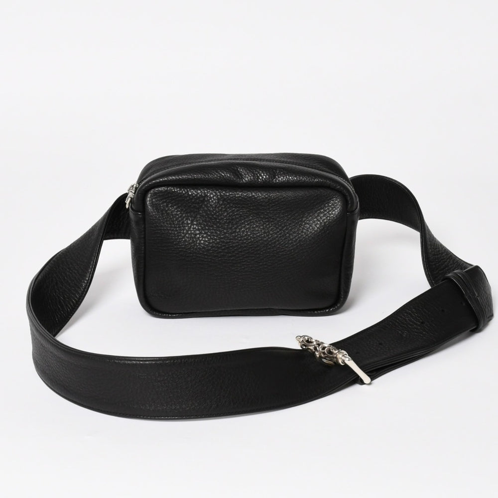 新品未使用 CHROME HEARTS クロムハーツ ボディバッグ ウエストバッグ ダガー ローラーベルト レザー ブラック シルバー925 中古 4a005507