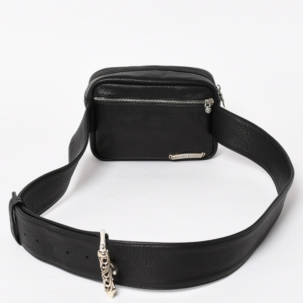 新品未使用 CHROME HEARTS クロムハーツ ボディバッグ ウエストバッグ ダガー ローラーベルト レザー ブラック シルバー925 中古 4a005507