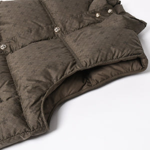 新品未使用 CHROME HEARTS クロムハーツ CH PLUS STIFF DOWN VEST CHプラス スティッフ ダウンベスト サイズM カーキ 総柄 中古 4a005510