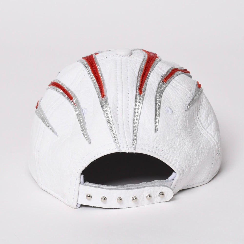 Brand new, unused Mannahatta NYC White Leather Fuego Logo Cap, FREE SIZE, model worn by Alicia Keys.&F Only Used 4a005538