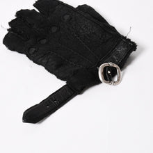 Load image into Gallery viewer, CHROME HEARTS クロムハーツ シアリング フィンガーレス バックルグローブ サイズ8.5 195/215 ガンスリンガー ラムレザー ブラックレザー 美品 中古 4a005530