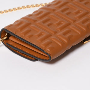 FENDI フェンディ 長財布 コンチネンタル財布 エンボス FFロゴ ブラウン ナッパレザー ゴールド金具 8M0365 美品 中古 4a005370