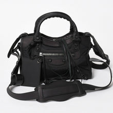 将图片加载到图库查看器，BALENCIAGA バレンシアガ クラシック ミニシティ ナイロン レザー 2WAY ハンドバッグ ショルダーバッグ ブラック 300295 美品 中古 4a005557