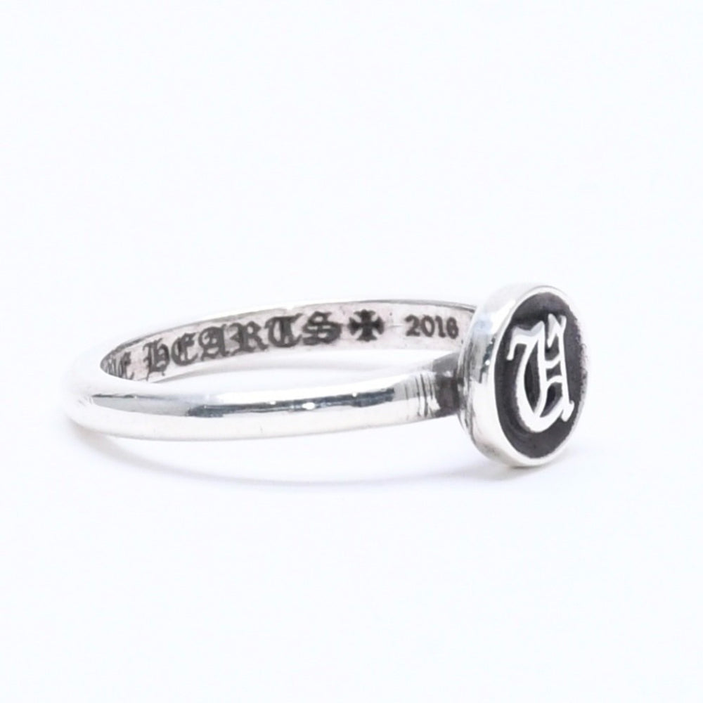 Very good condition CHROME HEARTS BUBBLEGUM RING INITIAL U Bubblegum ring initial U Weight approx. 1.82g Size 4 Used 4a005575